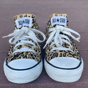 Women’s leopard print converse
